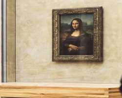 The art lover must have heard about the famous painting Mona Lisa. Do you know where this painting is kept? You are right. It is in this museum in a g